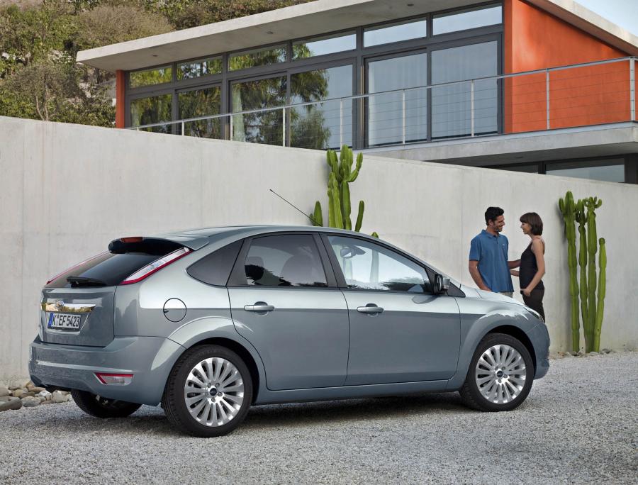  Ford Focus 2008 года  (фото 28 из 51)